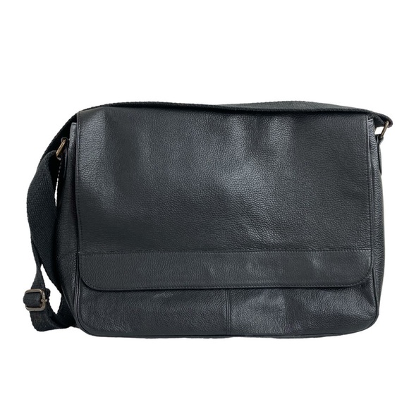 Black Unisex Genuine Pebbled Leather Flap Closure Messenger Crossbody Bag‎ - Picture 1 of 16
